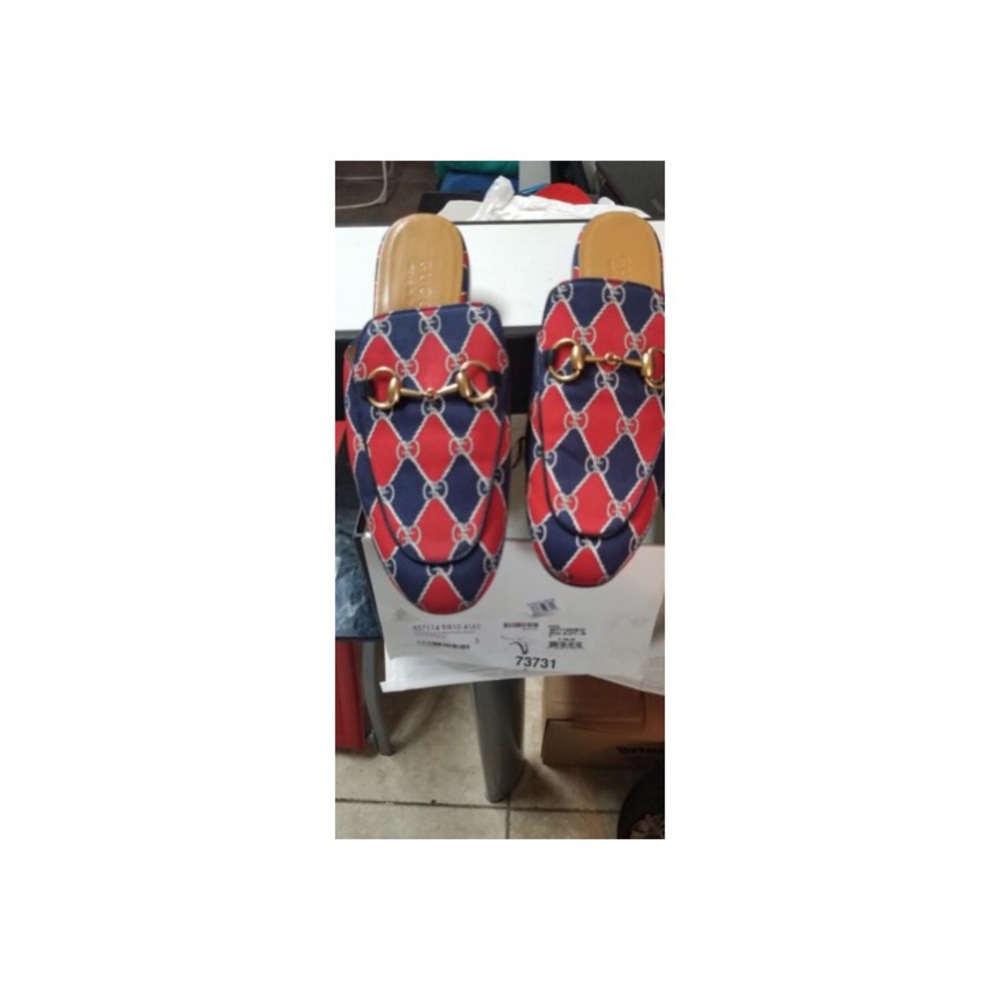 Gucci Slides